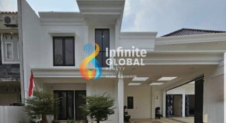 Dijual Rumah Mewah With Private Swimming Pool