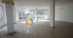 Disewakan Ruko Area Komersil Tebet Bangunan 3 Lantai