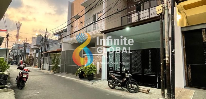 Dijual Rumah Tinggal bangunan baru di Pasar Baru Jakarta Pusat
