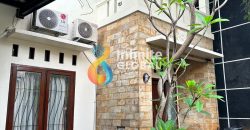 Disewakan Rumah Cantik 2 Lantai Full furnish
