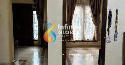 Disewakan Rumah Cantik 2 Lantai Full furnish