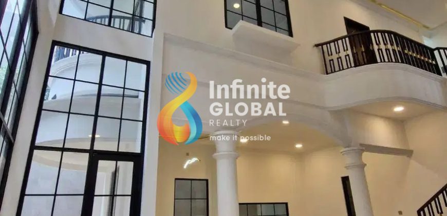 Dijual Rumah Baru Mewah 3 lantai daerah Tomang