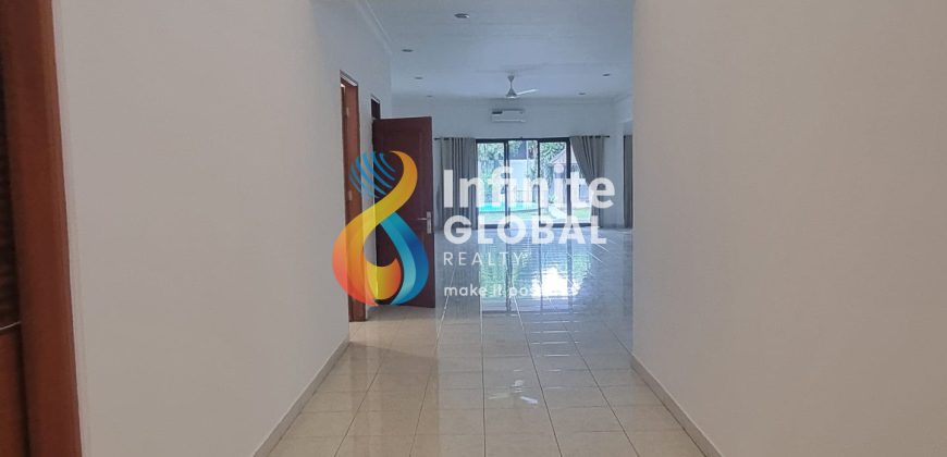 FOR RENT KEMANG DALAM AREA NYAMAN & TENANG SEMI FURNISHED