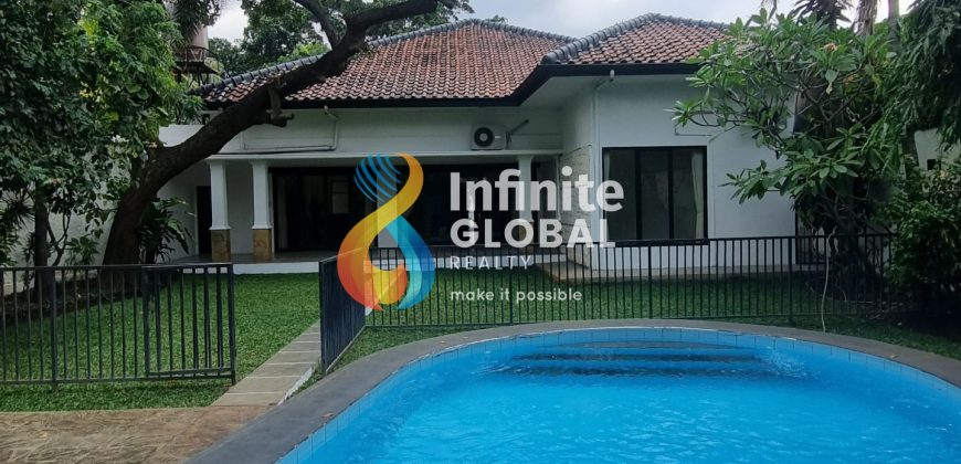 FOR RENT KEMANG DALAM AREA NYAMAN & TENANG SEMI FURNISHED