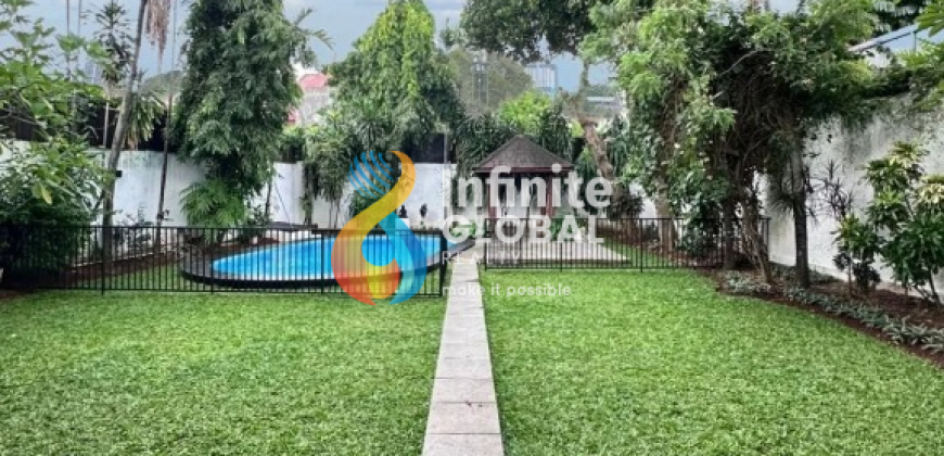 FOR RENT KEMANG DALAM AREA NYAMAN & TENANG SEMI FURNISHED