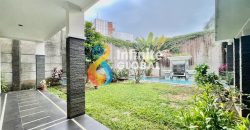 DIJUAL RUMAH MEWAH DI MENTENG Bentuk Tanah Kotak