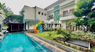 DIJUAL RUMAH MEWAH DI MENTENG Bentuk Tanah Kotak