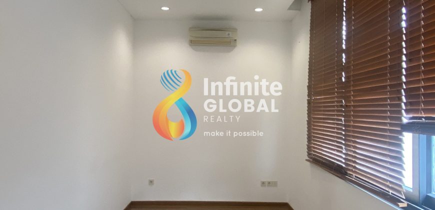 DISEWAKAN TOWNHOUSE CANTIK DI KEMANG JAKARTA SELATAN