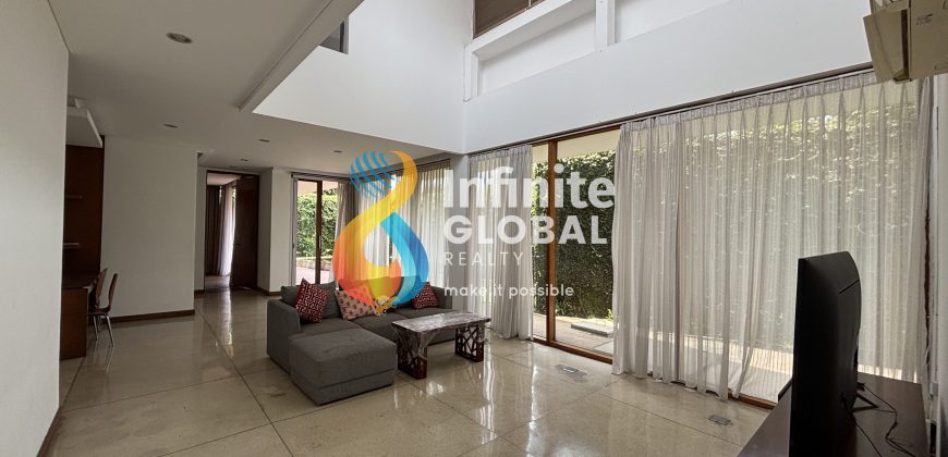 Compound House For Rent 2 level house with Private pool And Garden