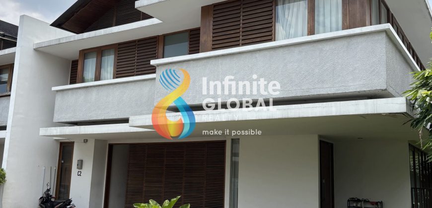 Compound House For Rent 2 level house with Private pool And Garden