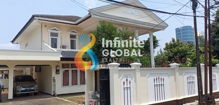 Rumah 2 Lantai Ampera Raya Cilandak timur Jakarta selatan