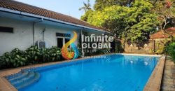 DIJUAL RUMAH KLASIK NGANTONG AREA KEMANG