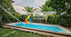 DIJUAL RUMAH TROPICAL CANTIK STRATEGIS LEBAK BULUS