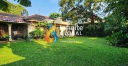 DIJUAL RUMAH KLASIK NGANTONG AREA KEMANG