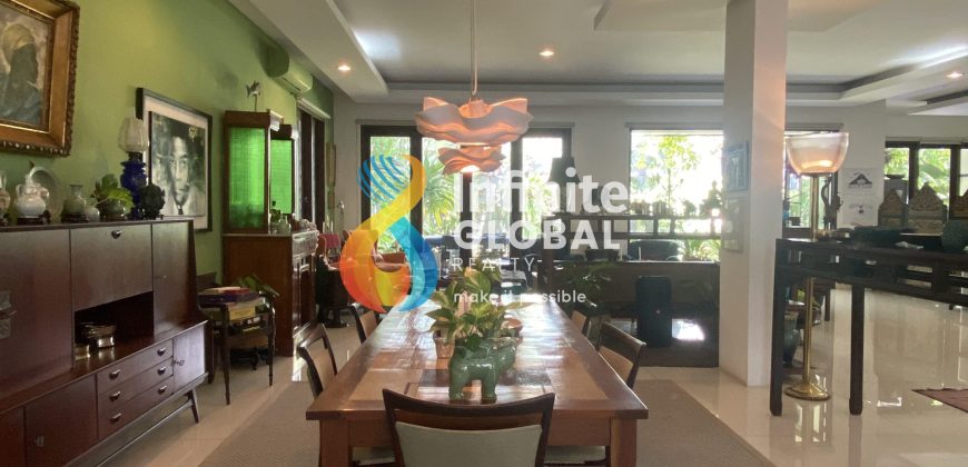 Price Drop 10M! Modern Tropical Luxury House di Kebayoran Baru LT 888 m² Private Pool