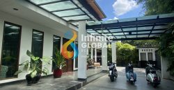 Price Drop 10M! Modern Tropical Luxury House di Kebayoran Baru LT 888 m² Private Pool