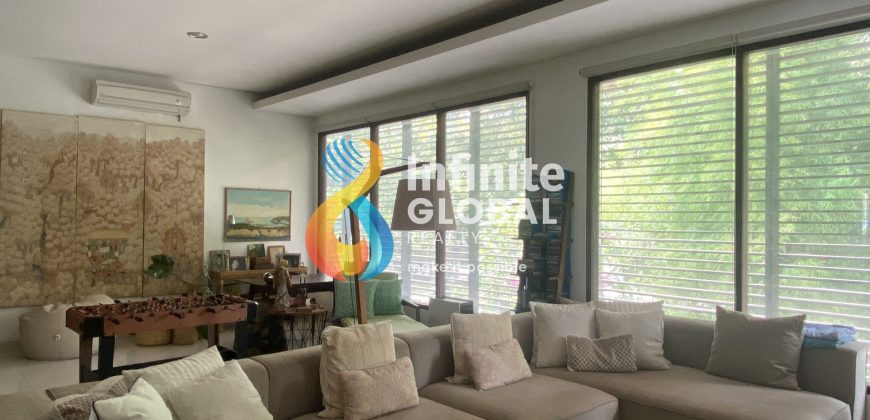 Price Drop 10M! Modern Tropical Luxury House di Kebayoran Baru LT 888 m² Private Pool