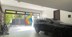 Price Drop 10M! Modern Tropical Luxury House di Kebayoran Baru LT 888 m² Private Pool