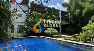 Price Drop 10M! Modern Tropical Luxury House di Kebayoran Baru LT 888 m² Private Pool