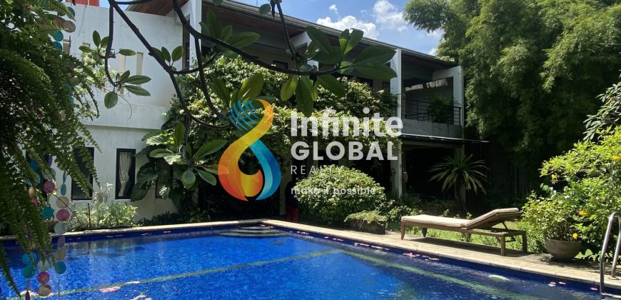 Price Drop 10M! Modern Tropical Luxury House di Kebayoran Baru LT 888 m² Private Pool