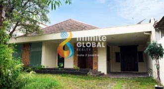 DIJUAL RUMAH LAMA MENTENG JAKARTA PUSAT