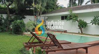 Dijual Rumah Bangunan Lama Daerah Kemang Jaksel Cocok untuk expat