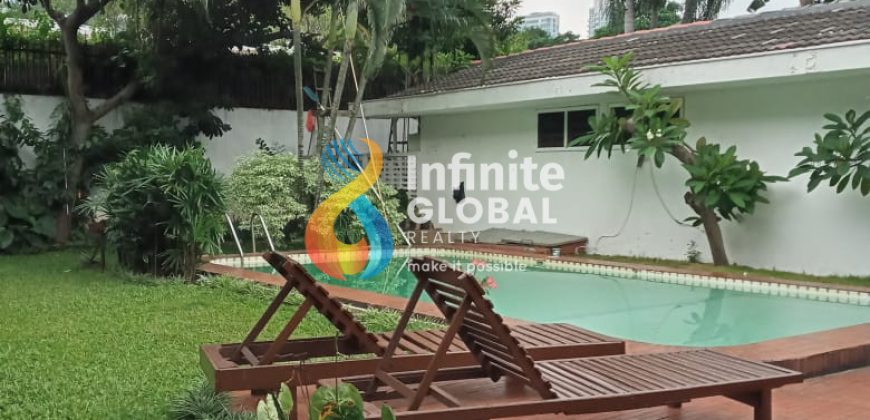 Dijual Rumah Bangunan Lama Daerah Kemang Jaksel Cocok untuk expat