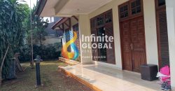 DISEWAKAN RUMAH 2 LANTAI Di JATIWARINGIN FURNISHED