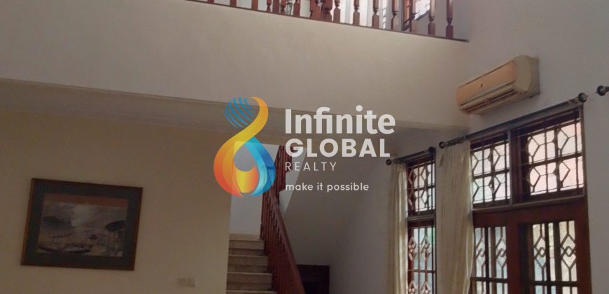 DISEWAKAN RUMAH 2 LANTAI Di JATIWARINGIN FURNISHED
