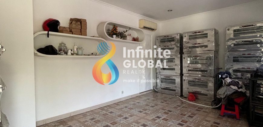 Dijual Cepat Rumah Gading Serpong cocok workshop