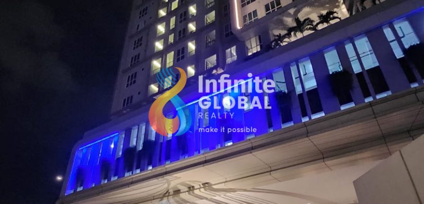 FOR SALE APARTMENT CENTRAL PARK SEMI FURNISHED LANTAI 26