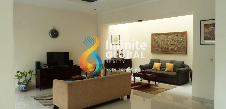 FOR RENT PANDAWA KENANGA RESIDENCE AMPERAPASAR MINGGU