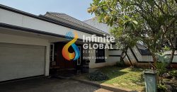 FOR SALE HOUSE CIPETE BIG GARDEN DEPAN BELAKANG