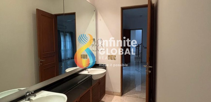DISEWAKAN RUMAH AREA KEMANG DALAM TOWNHOUSE KONDISI FULL FURNISH