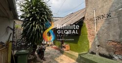 DIJUAL RUMAH HITUNG TANAH AREA TEBET HARGA MENDEKATI NJOP