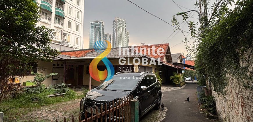DIJUAL RUMAH KOMERSIL HITUNG TANAH AREA KEMANG RAYA