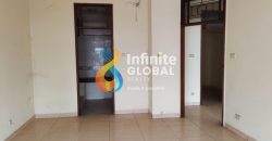FOR SALE RUMAH HOEK 1,5 LANTAI DI INTERCON JAKARTA BARAT