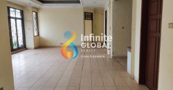 FOR SALE RUMAH HOEK 1,5 LANTAI DI INTERCON JAKARTA BARAT