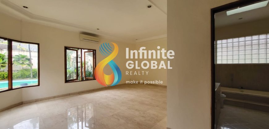 FOR RENT Compound HOUSE KEMANG