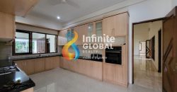 FOR RENT Compound HOUSE KEMANG
