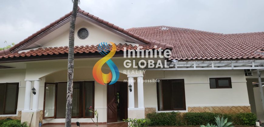 FOR RENT Compound HOUSE KEMANG