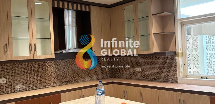 For Rent Luxurious House in Ampera