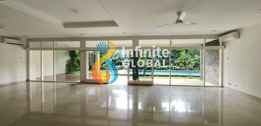 FOR RENT Luxurious & Spacious for private living in Kemang