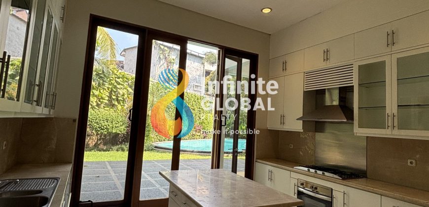 FOR RENT TROPICAL MODERN COMPOUND HOUSE CILANDAK