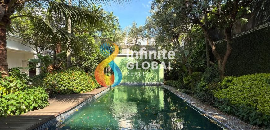 FOR SALE! RUMAH BAGUS SIAP HUNI DI AREA SELONG KEBAYORAN BARU