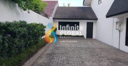 RUMAH DI AREA PREMIUM PAKUBUWONO cocok untuk bisnis usaha Atau Office