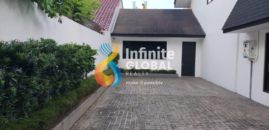 RUMAH DI AREA PREMIUM PAKUBUWONO cocok untuk bisnis usaha Atau Office