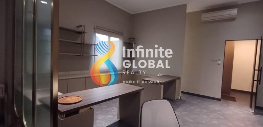 RUMAH DI AREA PREMIUM PAKUBUWONO cocok untuk bisnis usaha Atau Office