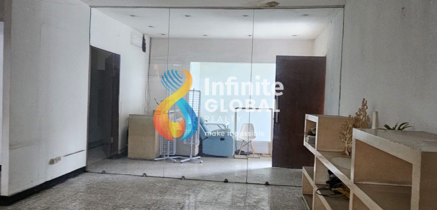 Dijual Rumah Tua di Kemang cocok untuk kost Atau kantor