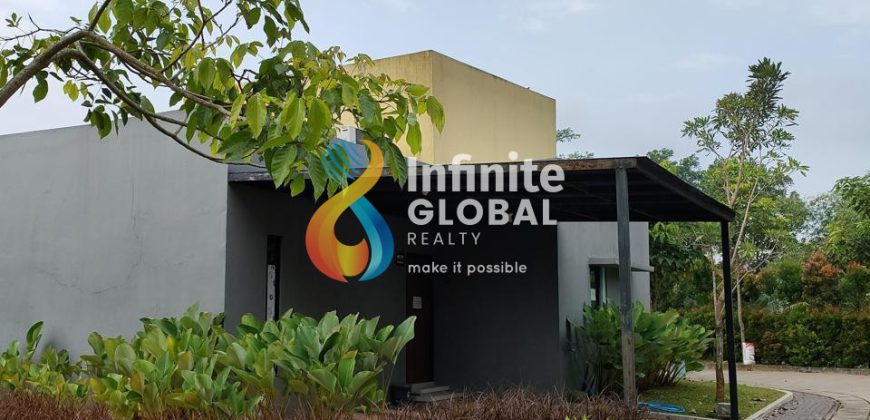 Dijual Cepat Rumah Baru Sudah Renovasi depan danau di Cluster Acacia Samanea Hill